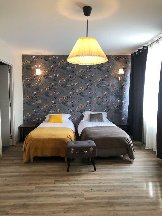 Hotel L'Ange De La Vallee Ойонакс Екстериор снимка